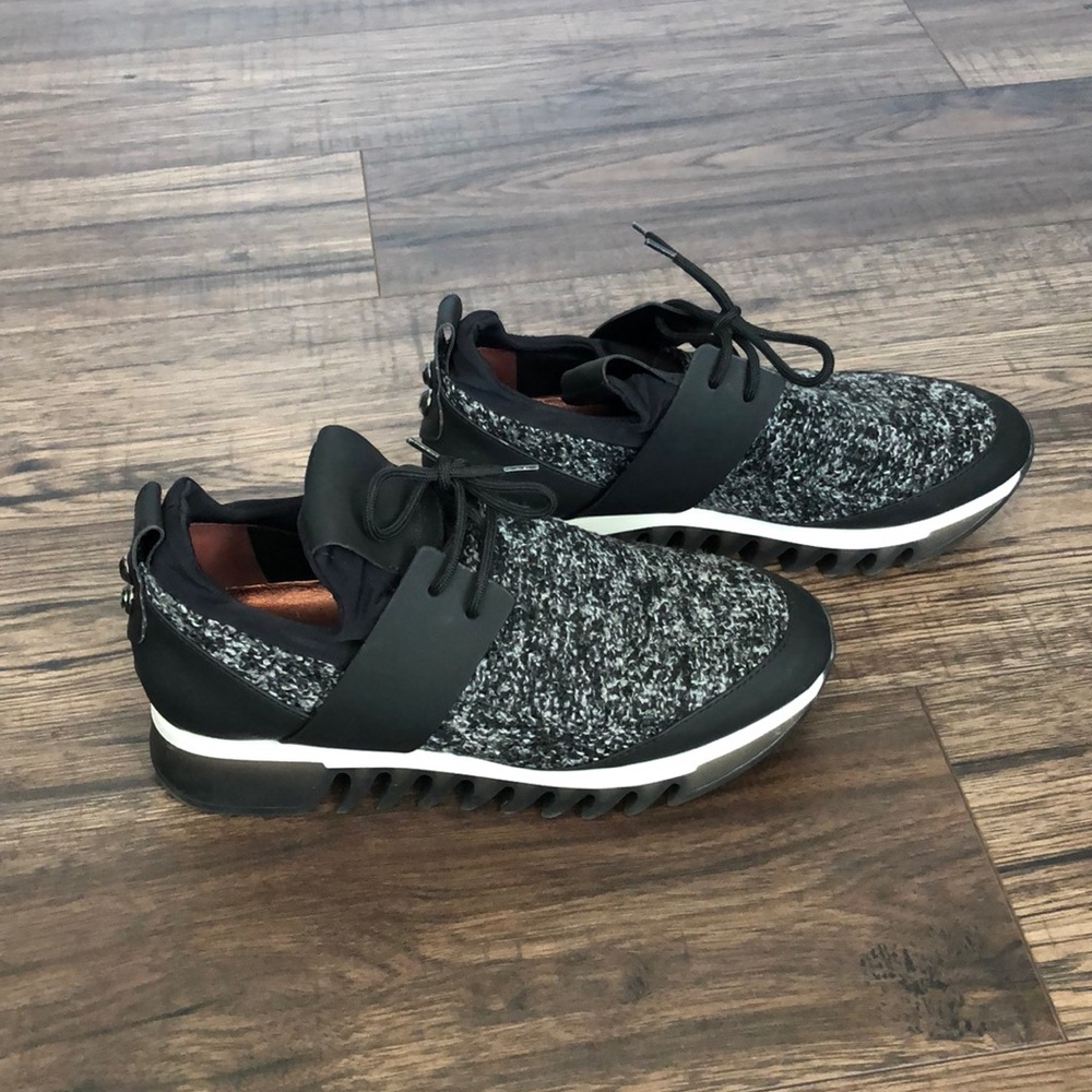 Alexander Smith Black Platform Sneakers